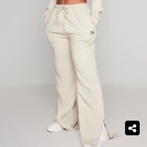 PrettyLittleThing Oatmeal Sweatpants